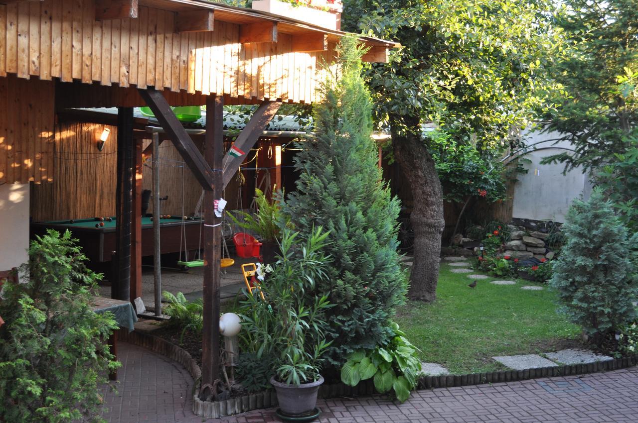 Hotel Szent Gyoergy Vendeghaz Ostřihom Exteriér fotografie